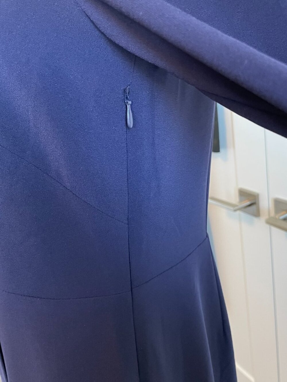 Halston Heritage Style #NHC051437 LS V Neck Lined Faux Wrap Dress Midnight 10 - Picture 6 of 14